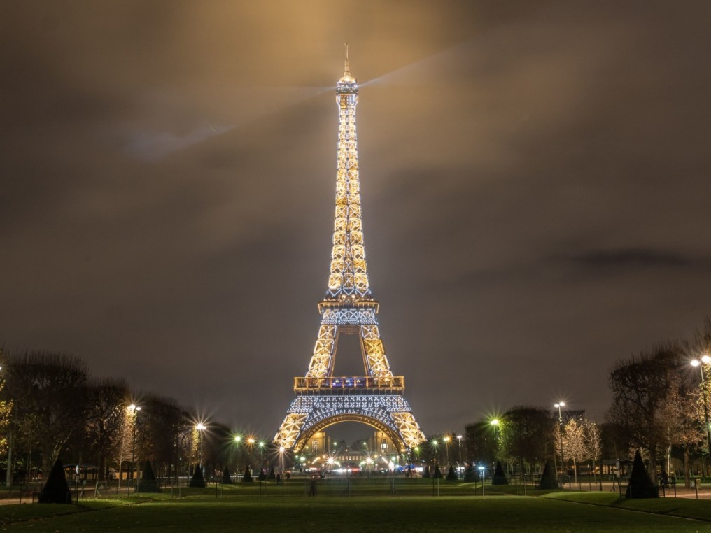 Diaporama de la tour Eiffel éclairée